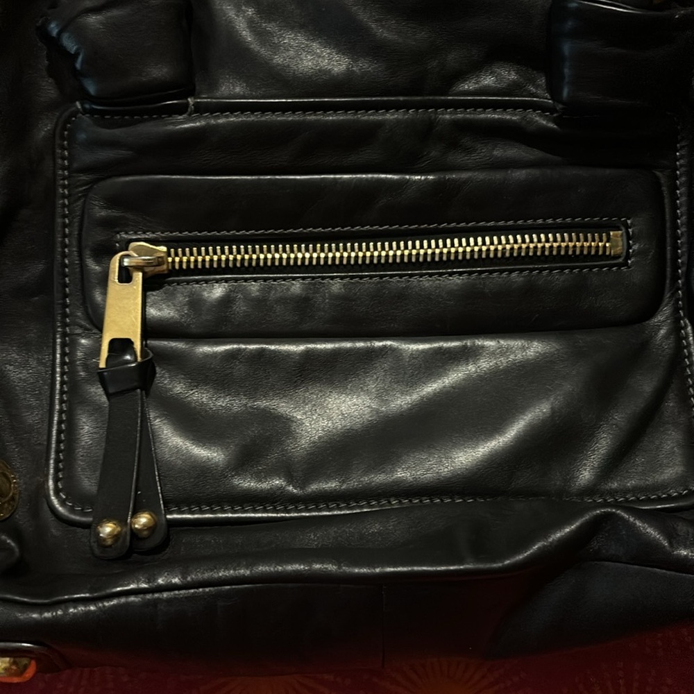 Marc jacob leather purse never used just sitting around closet(preown) - Picture 7 of 9